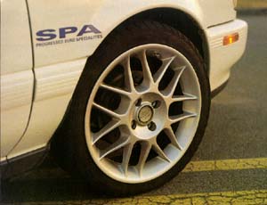 16x7 Spa Wheel & 205/40-16 Nitto NT-505 tire (18319 bytes)